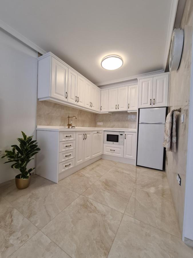 Retro 1 Bedroom Apartment Chayofa Zewnętrze zdjęcie